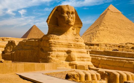 The tour takes in the Great Pyramids and the Sphinx (Credit: Newmarket Holidays)