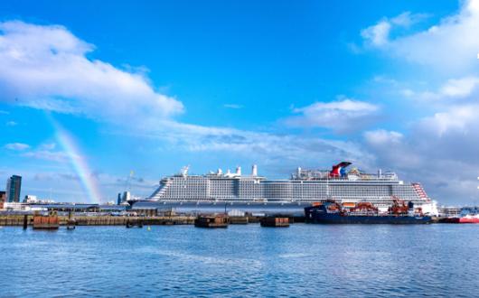 Carnival Corp to hike fares despite record bookings for future sailings