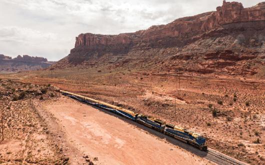 Rockies_to_the_Red_Rocks_-_train_near_7_Mile.jpg