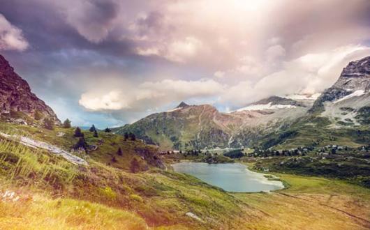 The view on the Simplon Pass. Visitors can soak up the spectacular scenery in the Valais region during the summer and autumn (Credit: ©Valais/Wallis Promotion - Christian Pfammattter)
