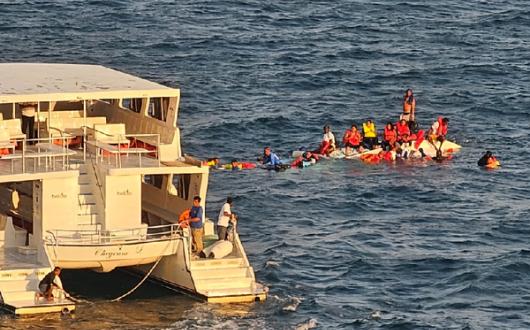 Carnival_Dream_Rescues_17_People.jpg
