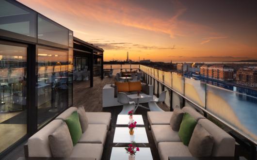 Anantara_The_Marker_Dublin_Hotel_Rooftop_Bar_Hero_METhumb.fotor.jpg