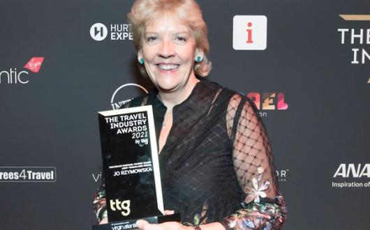 Jo_Rzymowska_LGBT_Trailblazer_Travel_Industry_Awards_2021.jpg