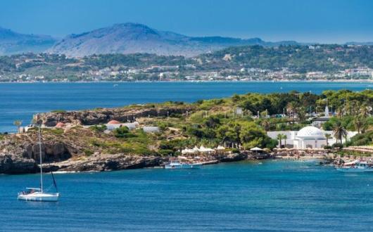 Kallithea is a favourite with UK clients in Rhodes (Credit: iStock)