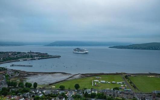 MSC_Virtuosa_Greenock_Scotland_cruise_ship_iStock-1496140446.jpg