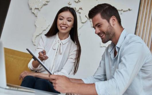 Travel agent, consumer spending, Barclays