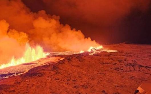 Iceland's Blue Lagoon closes until after Christmas following major eruption