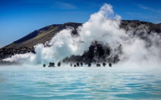 Iceland Blue Lagoon  iStock-500805696 (Credit: iStock)