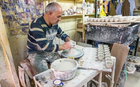 Hebron_Palestine_Ceramics_iStock-1448199682.jpg