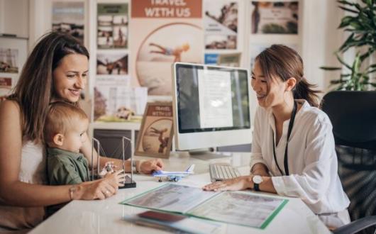 Agent Agents Agency trainee recruit apprentice family iStock-1338043681 (Credit: iStock)