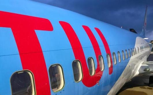 Tui_Tui_aircraft_iStock-1225808730.jpg