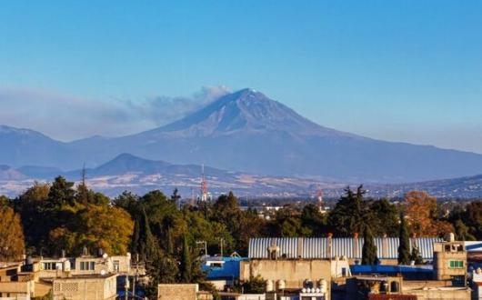 Popocatepletl_Popocatepetl_Mexico_volcano_iStock-1989668604_1.jpg