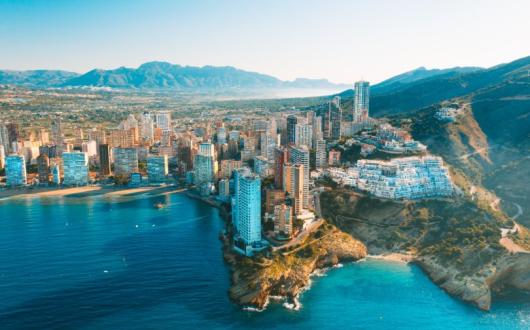Benidorm_Spain_iStock-1349062189.jpg