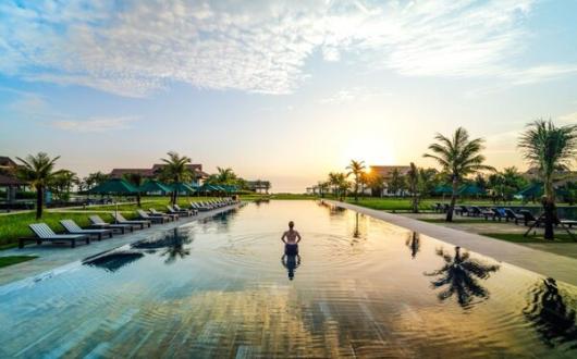 Tui Robinson Nam Hoi An 2 April 2024.jpg