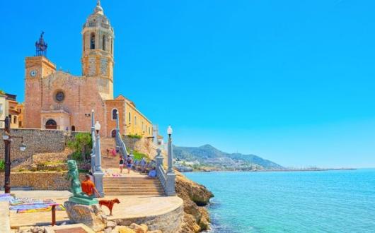 Sitges_Spain_town_hall_Church_Parish_of_Saint_Bartholomew_an.jpg