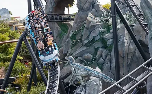 Jurassic World VelociCoaster, Universal Orlando
