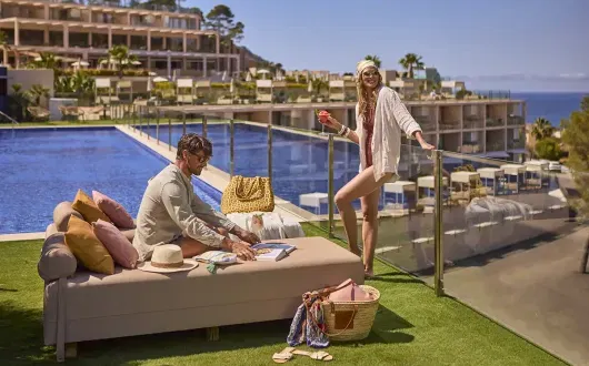 The Zafiro Club pool at Zafiro Palace Andratx