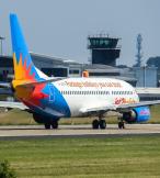 leeds bradford airport jet2 aircraft
