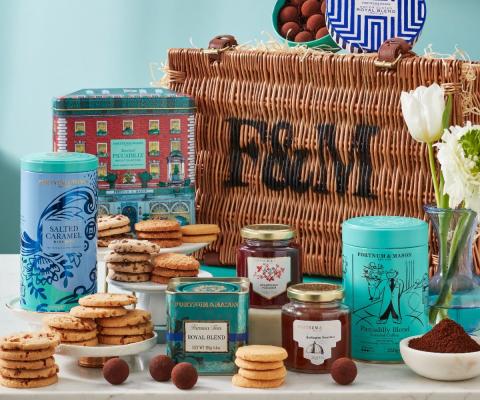 Silversea is giving one agent a Fortnum and Mason Piccadilly hamper