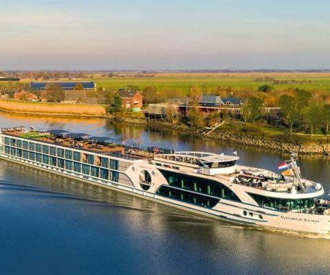 Riviera Travel's George Eliot