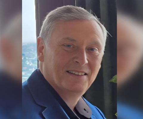 Stephen Sands has joined Viva Cruises as a consultant
