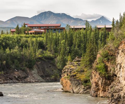 Holland America Line, Denali Lodge