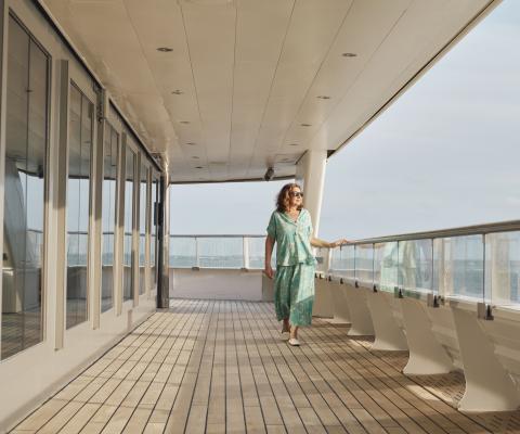 Scenic, Jane McDonald From Pole to Pole