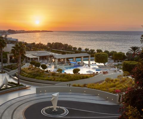 Amus Hotel & Spa is located on Rhodes’ north-eastern coast on Ixia Beach