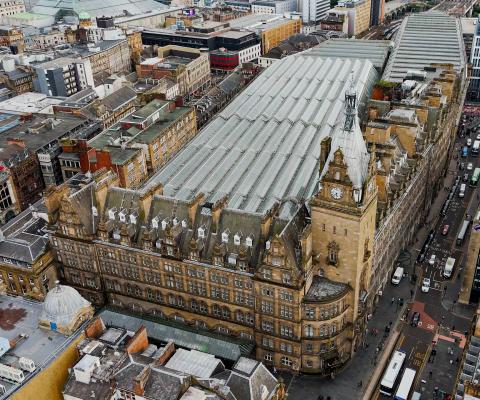 The fire tore through Union Corner next to Glasgow Central station