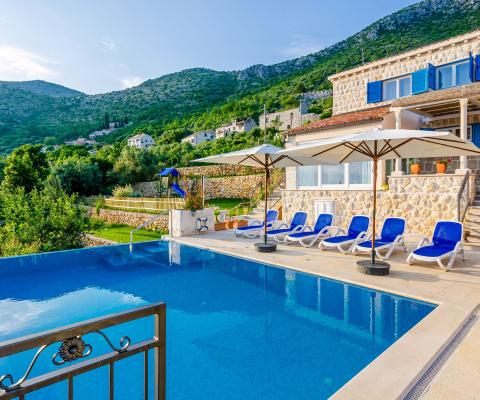 More than 1,000 additional properties will be available through Jet2Villas