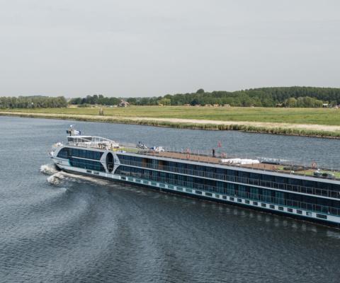 Riviera Travel 