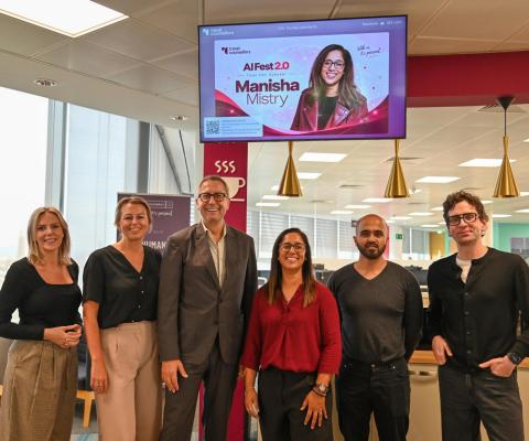 Travel Counsellors CEO Steve Byrne with Manisha Mistry, Co-Founder and Partner at Cerestrial LLP, and colleagues following the company’s AI Fest 2.0 Town Hall.