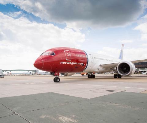Norwegian 787 at Gatwick