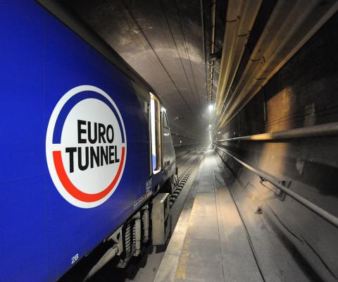 eurotunnel-train.jpg