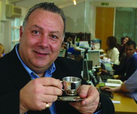 Laurence Hicks (Wendy Wu)