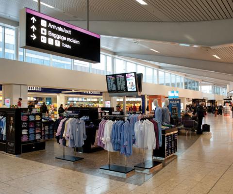 edinburgh-airport-shops.jpg