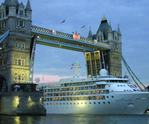 Silversea, Tower Bridge