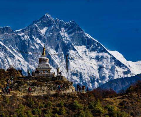 Nepal Mountains ThinkstockPhotos-509718806.jpg