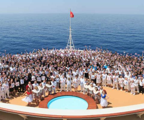 cunard_queen_elizabeth.jpg