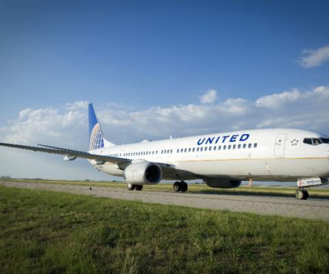 United Airlines 737