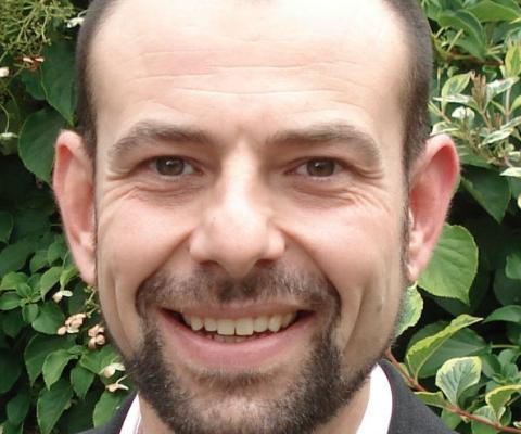 Guy Snelgar pic 2.jpg