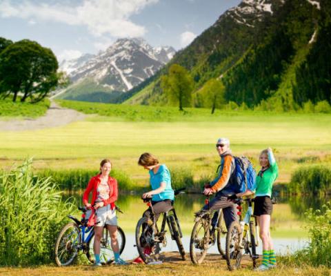 Avalon shutterstock_33063070_cycling.jpg