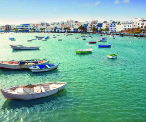 iStock_22260465_LARGE Lanzarote.jpg