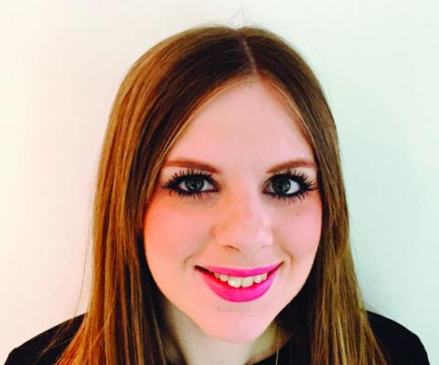 Steph Blackwell-Graham Headshot.jpg