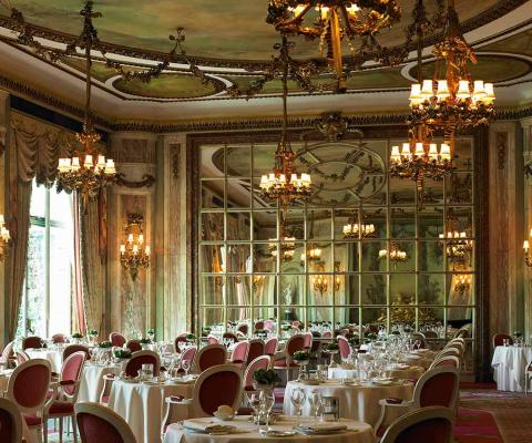 The-Ritz-Restaurant-2.jpg
