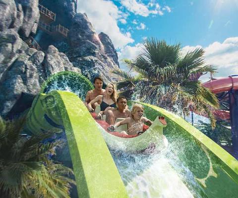 Krakatau Volcano Bay.jpg