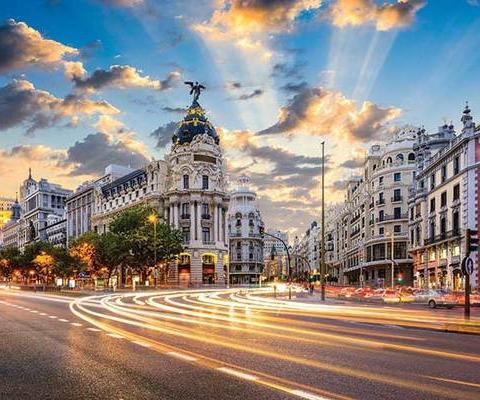 Madrid dawn iStock_88251021