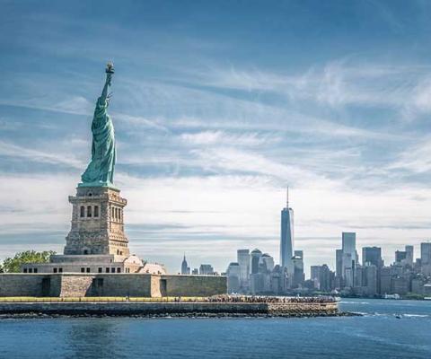Statue of Liberty, New York iStock-513732548