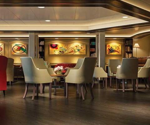 Art Cafe Silver Muse