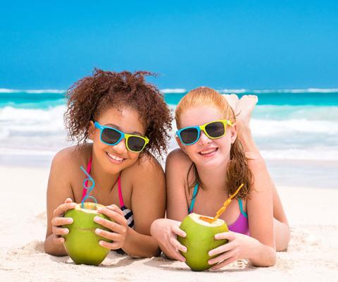 Kids-stay-and-play-free.jpg